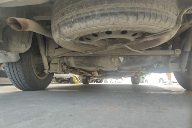 Used Wuling Hongguang 2014 1.5L S Luxury Model Chassis Rear