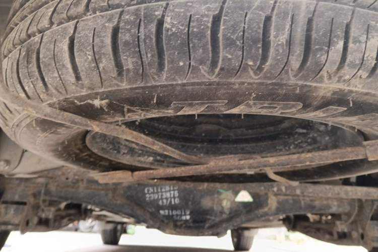 Used Wuling Hongguang 2014 1.5L S Standard Version Chassis Rear