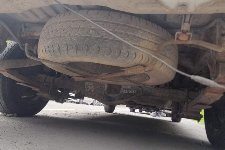 Used Wuling Hongguang 2014 1.5L Base Version Chassis Rear