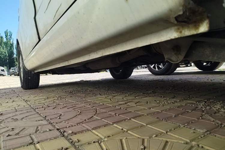 Used Wuling Hongguang 2014 1.5L S Standard Version Chassis Rear Left