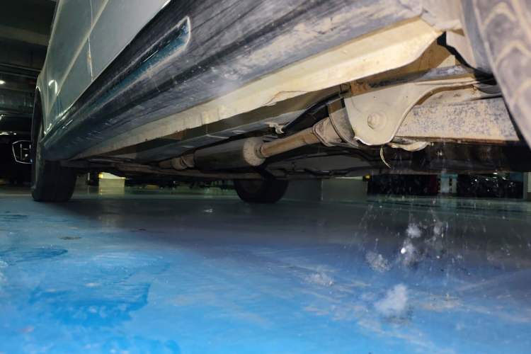 Used Wuling Hongguang 2014 1.5L S Comfort Model Chassis Rear Left