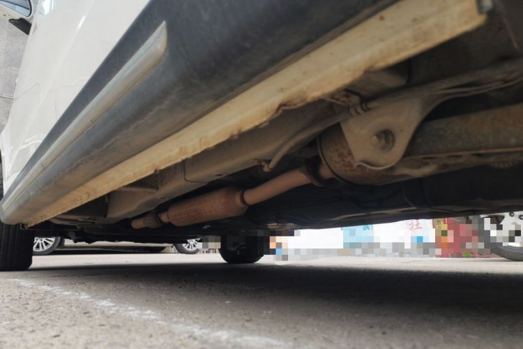 Used Wuling Hongguang 2014 1.5L S Comfort Model Chassis Rear Left