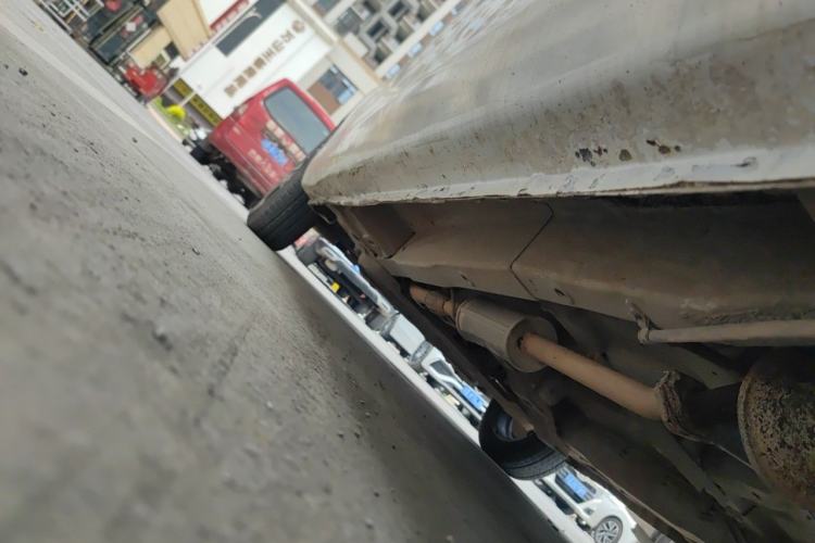 Used Wuling Hongguang 2014 1.2L Base Model China IV Chassis Rear Left
