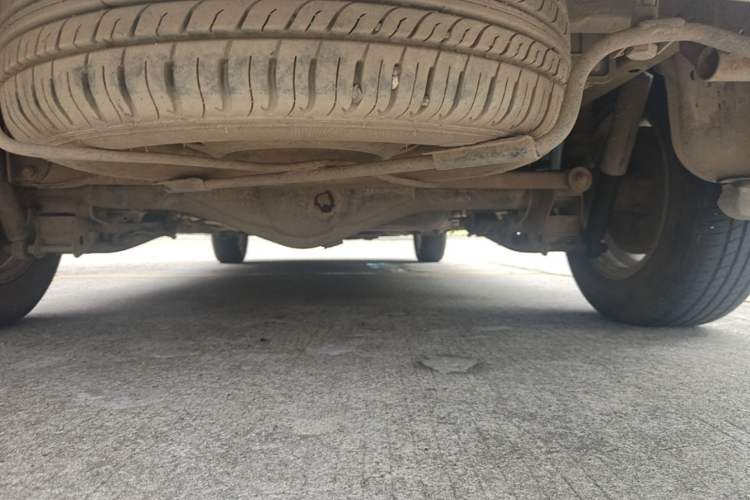 Used Wuling Hongguang 2014 1.5L S Comfort Model Chassis Rear