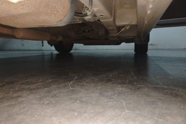 Used Wuling Hongguang 2014 1.5L S Standard Version Chassis Rear Right