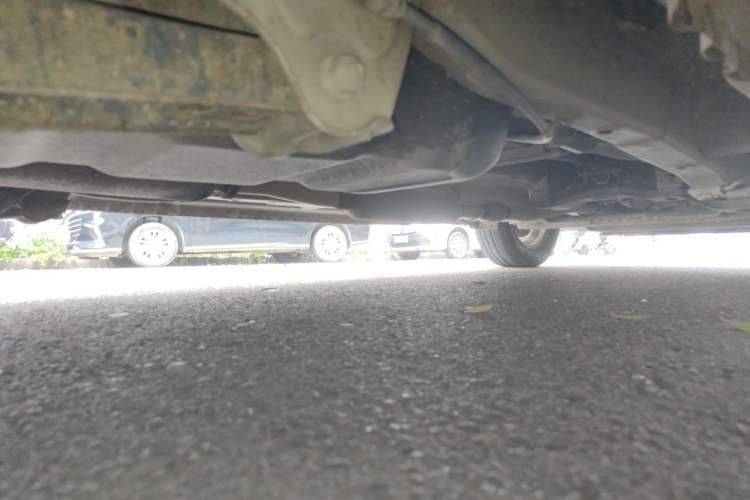 Used Wuling Hongguang 2014 1.5L S Comfort Model Chassis Rear Right