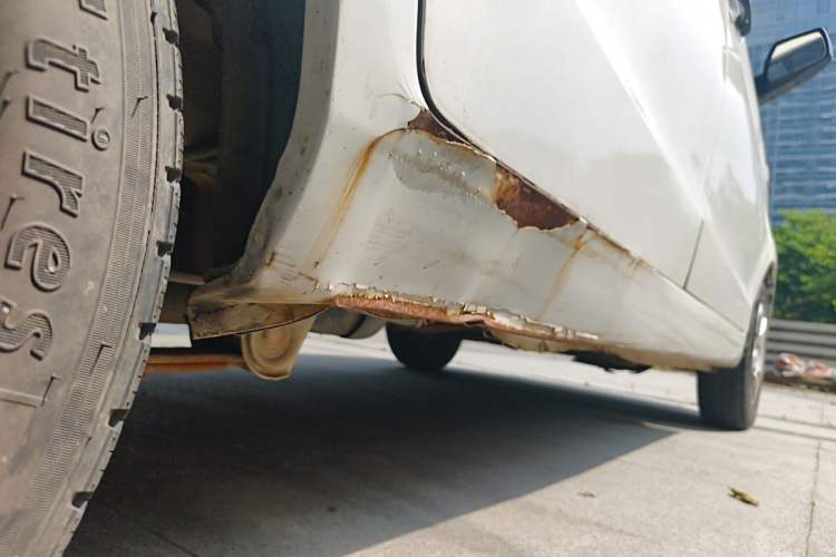 Used Wuling Hongguang 2014 1.5L Base Version Chassis Rear Right