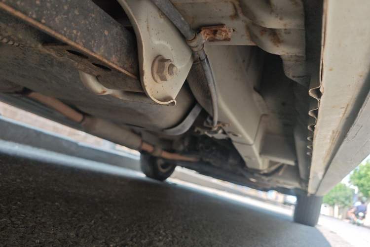 Used Wuling Hongguang 2014 1.5L S Comfort Model Chassis Rear Right