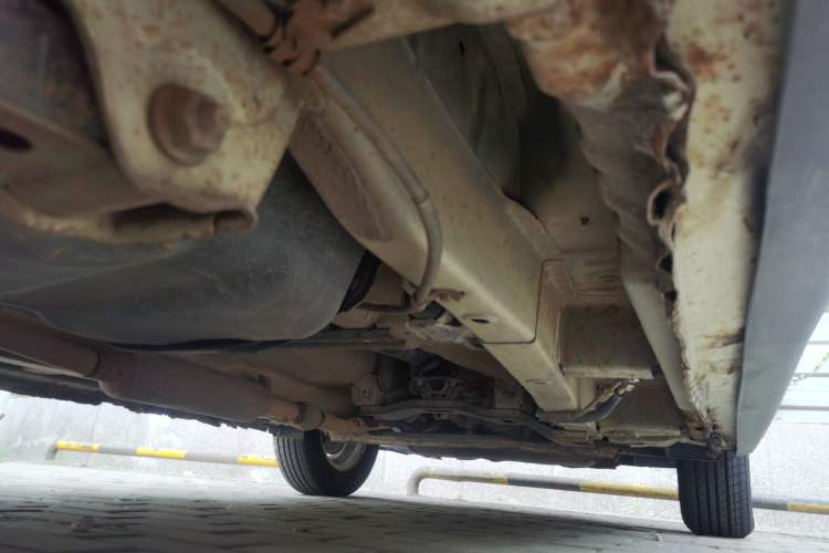 Used Wuling Hongguang 2014 1.5L S Comfort Model Chassis Rear Right