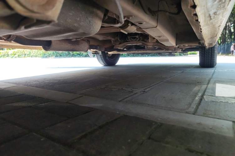 Used Wuling Hongguang 2014 1.2L Base Model China IV Chassis Rear Right
