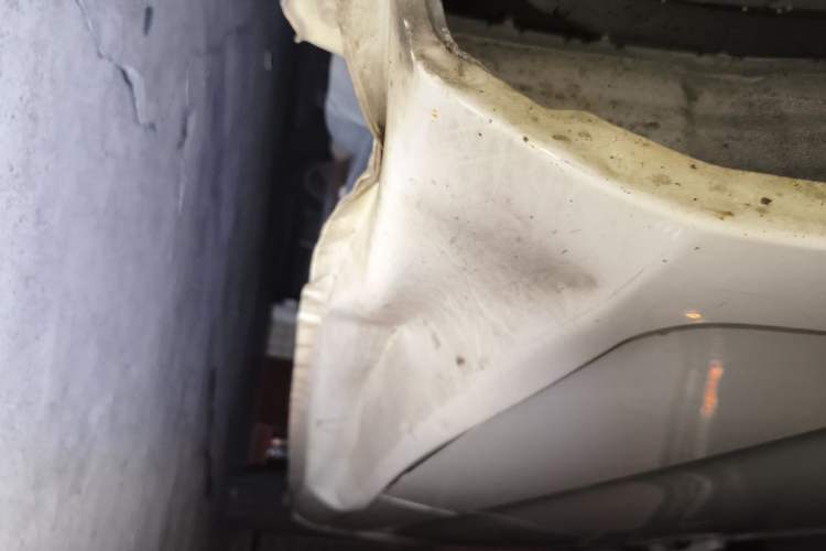 Used Wuling Hongguang 2014 1.5L S Standard Version Chassis Rear Right