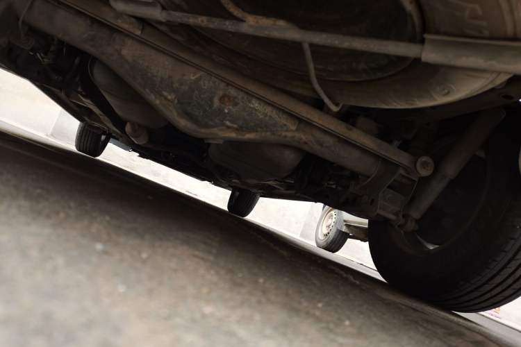 Used Wuling Hongguang 2014 1.5L S Standard Version Chassis Rear
