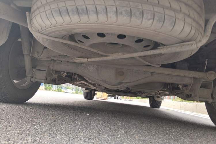 Used Wuling Hongguang 2014 1.5L S Standard Version Chassis Rear