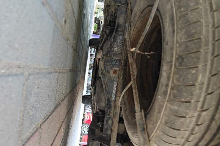 Used Wuling Hongguang 2014 1.5L S Comfort Model Chassis Rear