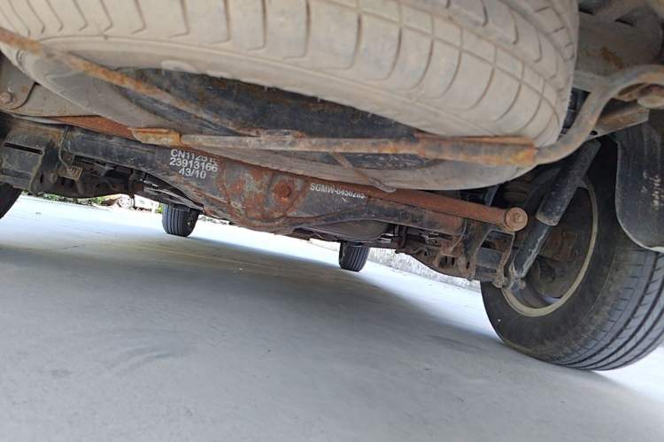 Used Wuling Hongguang 2014 1.5L S Comfort Model Chassis Rear