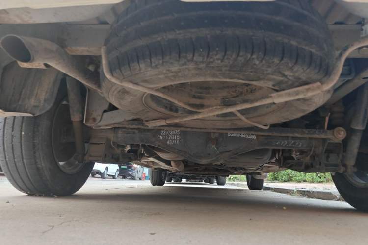 Used Wuling Hongguang 2014 1.5L S Standard Version Chassis Rear