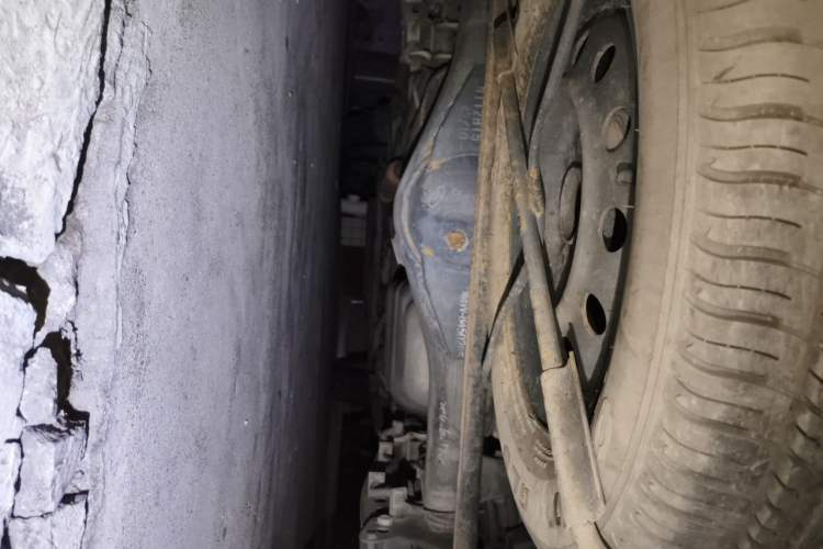 Used Wuling Hongguang 2014 1.5L S Standard Version Chassis Rear