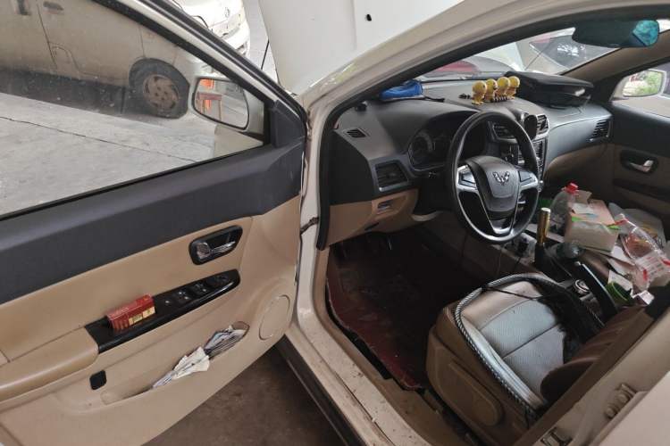 Used Wuling Hongguang 2014 1.2L S Comfort Model China IV Driver Seat