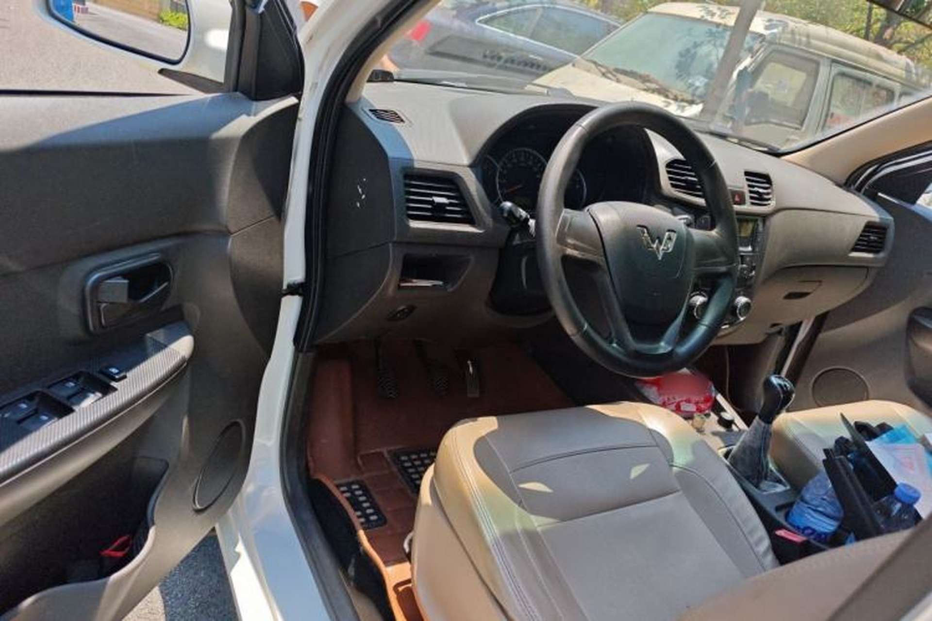 Used Wuling Hongguang 2014 1.5L S Standard Version Driver Seat