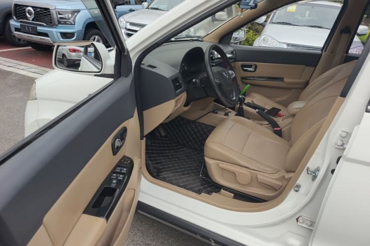 Used Wuling Hongguang 2014 1.5L S Comfort Model Driver Seat