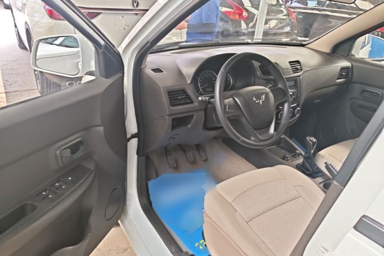 Used Wuling Hongguang 2014 1.5L S Standard Version Driver Seat