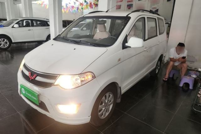 Used Wuling Hongguang 2014 1.5L S Standard Version