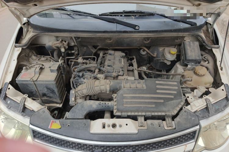 Used Wuling Hongguang 2014 1.5L S Standard Version Engine Bay