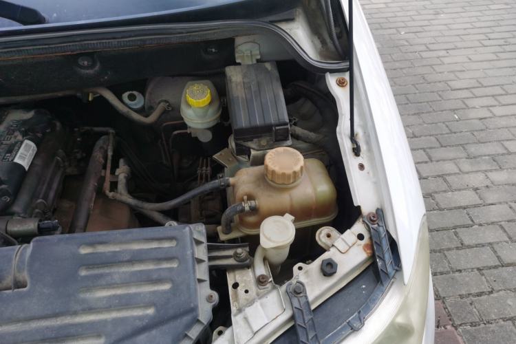 Used Wuling Hongguang 2014 1.5L S Comfort Model Engine Bay Left