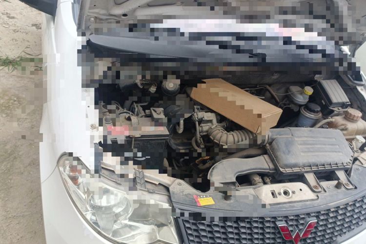 Used Wuling Hongguang 2014 1.2L Base Model China IV Engine Bay Right