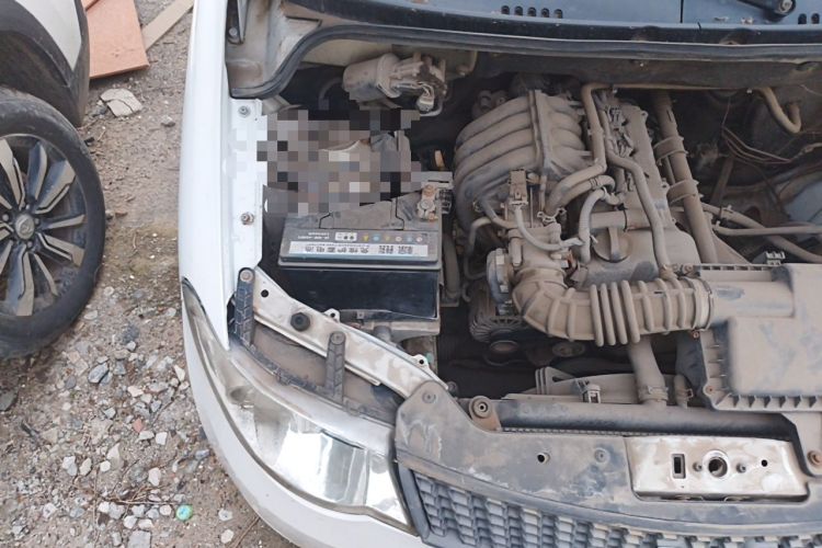 Used Wuling Hongguang 2014 1.2L Base Model China IV Engine Bay Right