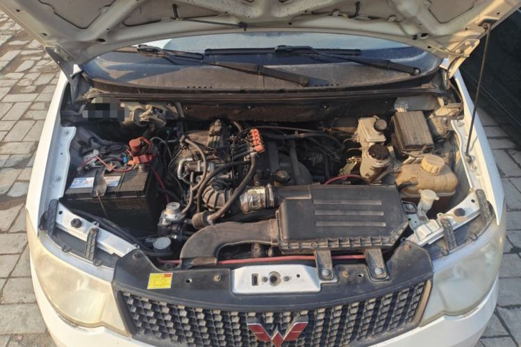 Used Wuling Hongguang 2014 1.2L Base Model China IV Engine Bay