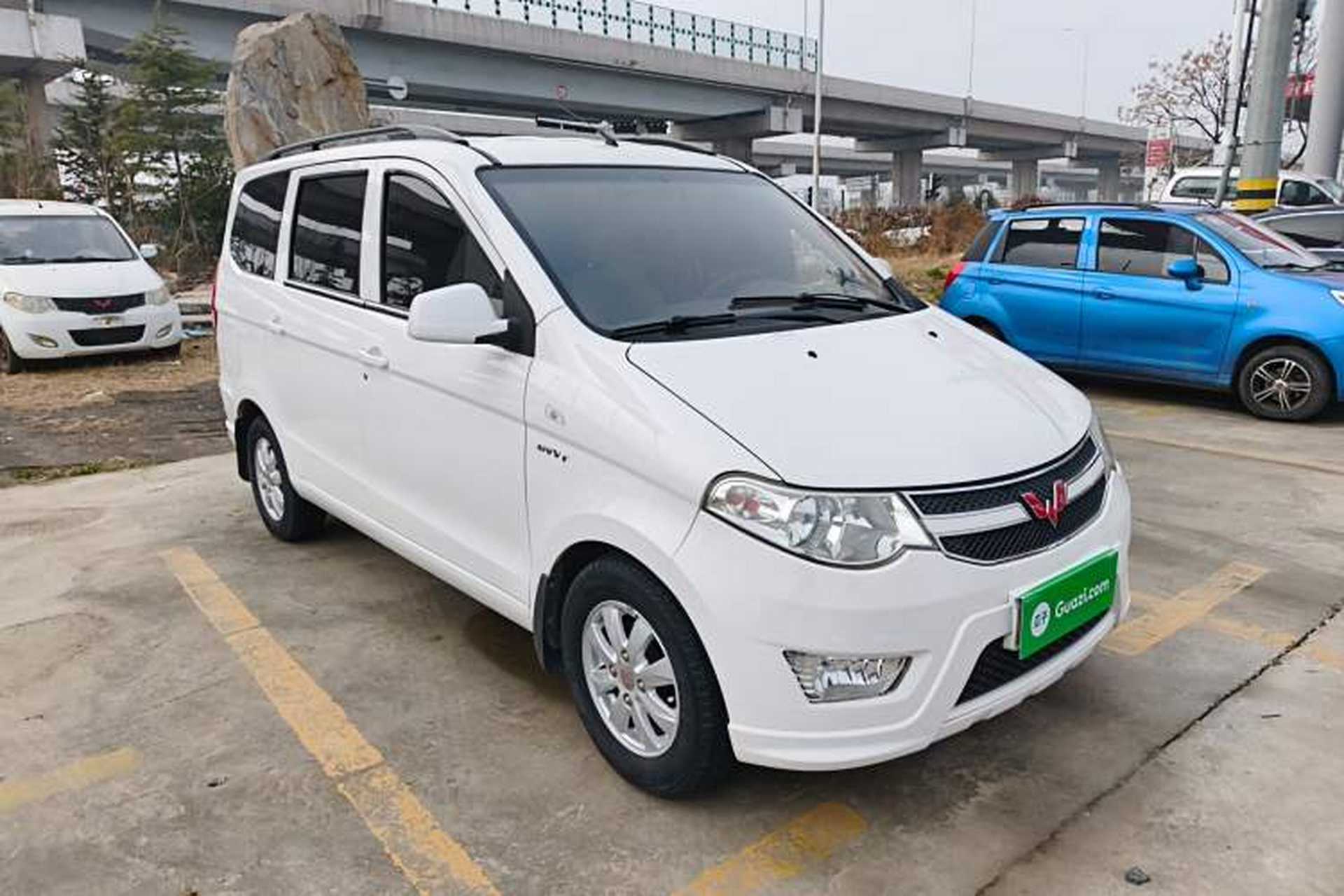 Used Wuling Hongguang 2014 1.5L S Standard Version Exterior 1