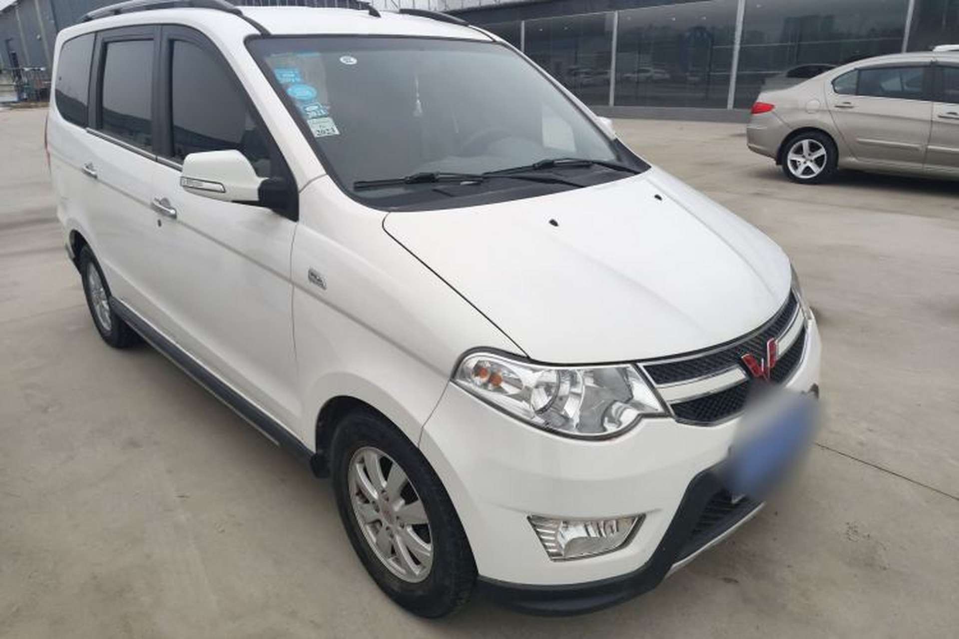 Used Wuling Hongguang 2014 1.5L S Automatic Luxury Model Exterior 1