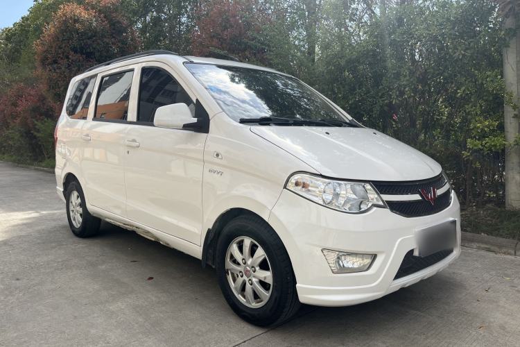 Used Wuling Hongguang 2014 1.5L S Standard Version Exterior 2