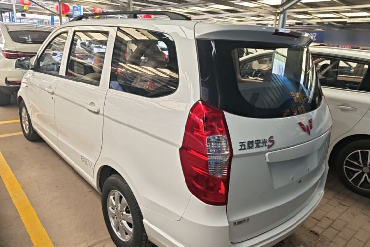 Used Wuling Hongguang 2014 1.5L S Standard Version Exterior 2
