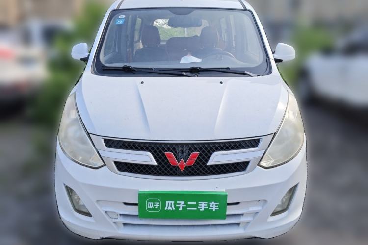 Used Wuling Hongguang 2014 1.5L S Comfort Model Front