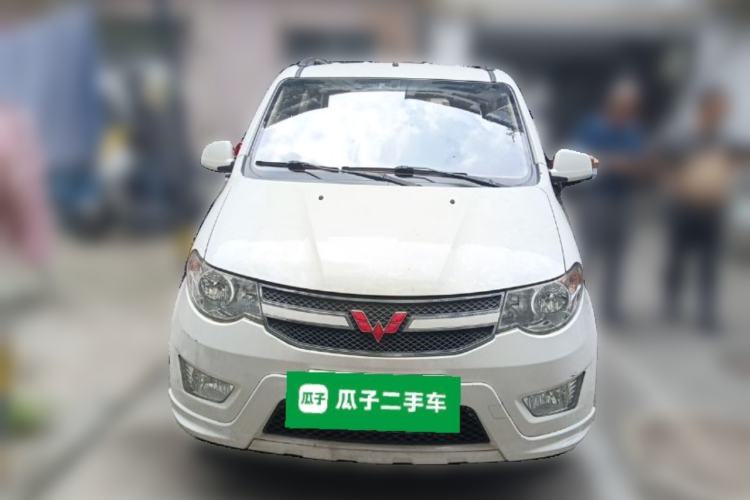 Used Wuling Hongguang 2014 1.5L S Standard Version Front