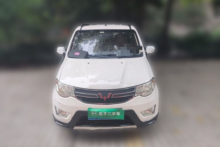 Used Wuling Hongguang 2014 1.5L S Comfort Model Front