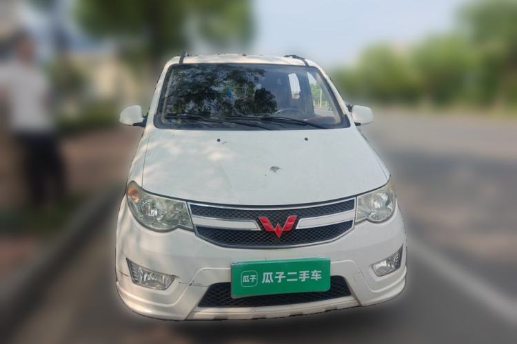 Used Wuling Hongguang 2014 1.5L S Standard Version Front