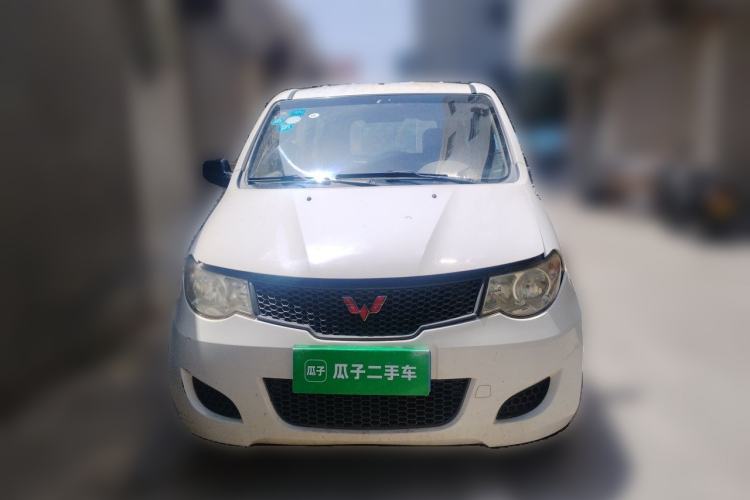 Used Wuling Hongguang 2014 1.5L Base Version Front