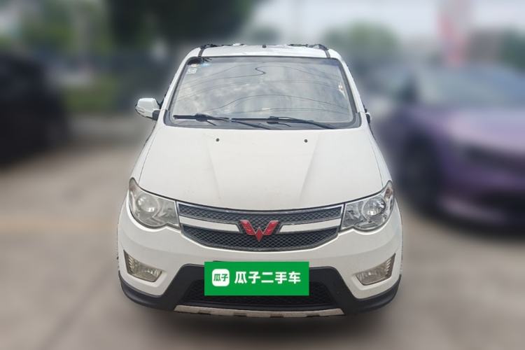 Used Wuling Hongguang 2014 1.5L S Comfort Model Front