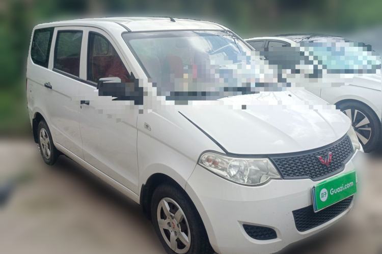 Used Wuling Hongguang 2014 1.2L Base Model China IV Front Right 45 Deg