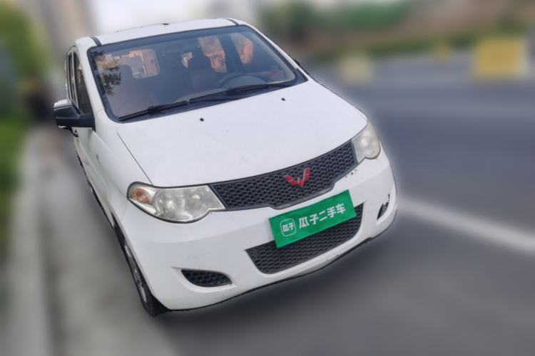 Used Wuling Hongguang 2014 1.2L Base Model China IV Front Right 45 Deg