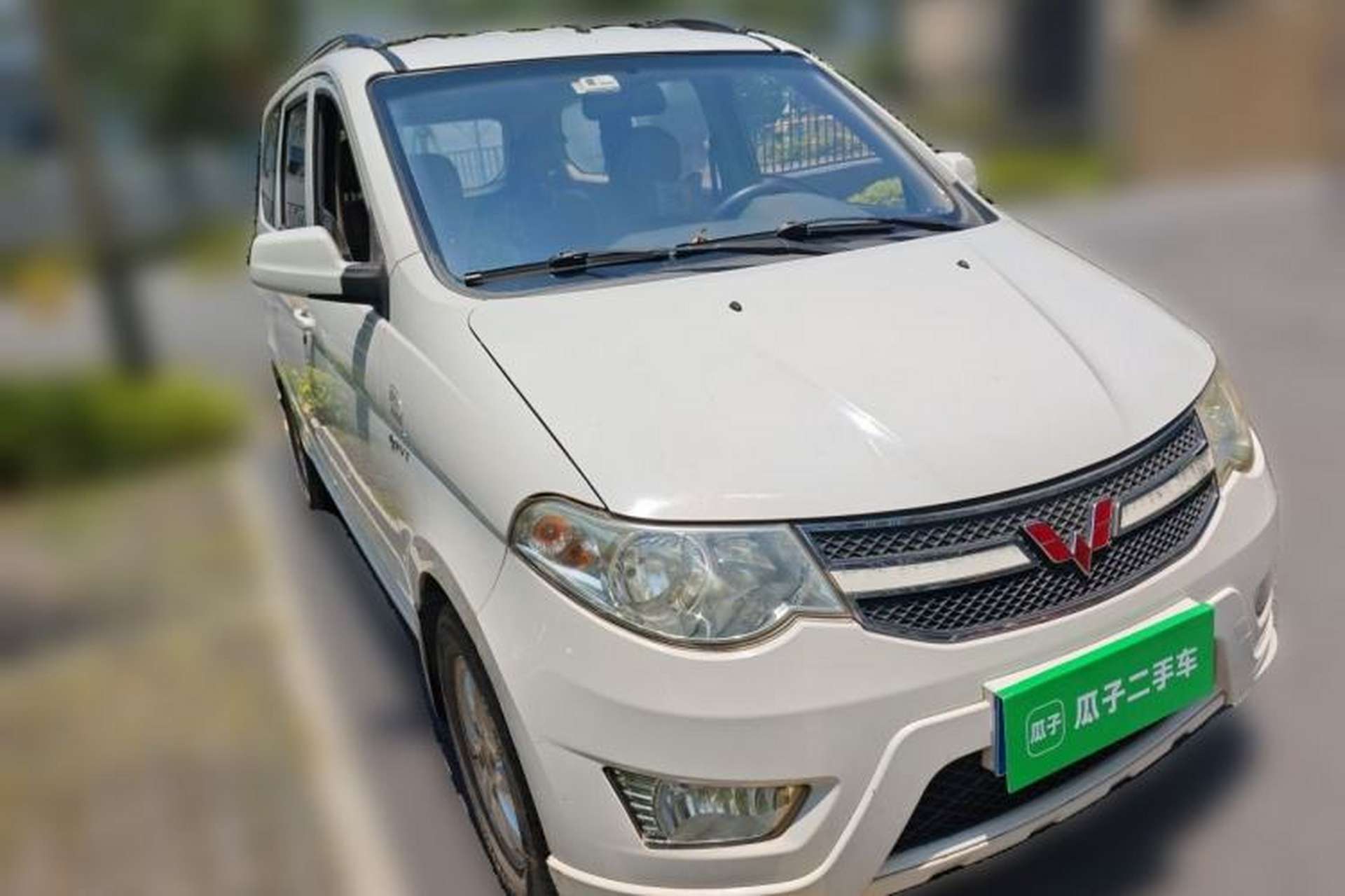 Used Wuling Hongguang 2014 1.5L S Standard Version Front Right 45 Deg