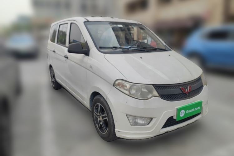 Used Wuling Hongguang 2014 1.2L Base Model China IV Front Right 45 Deg