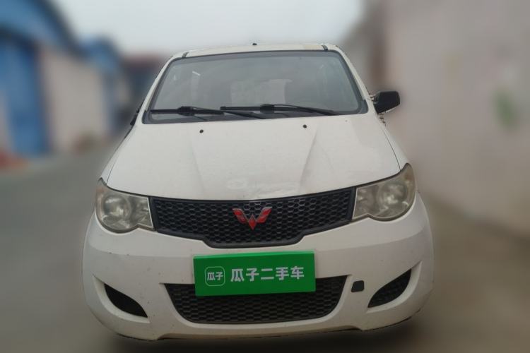 Used Wuling Hongguang 2014 1.5L Base Version Front