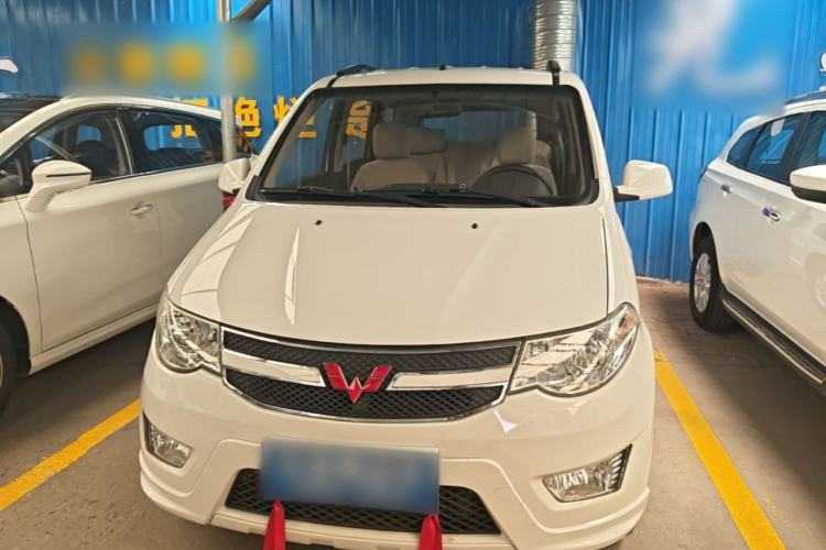 Used Wuling Hongguang 2014 1.5L S Standard Version Front