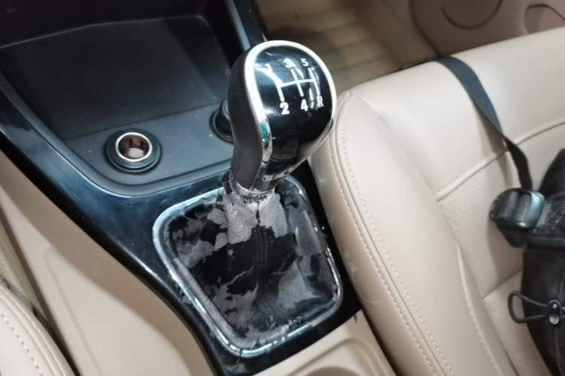 Used Wuling Hongguang 2014 1.5L S Luxury Model Gear Lever
