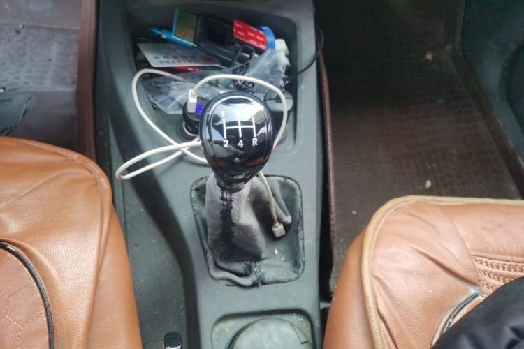 Used Wuling Hongguang 2014 1.2L Base Model China IV Gear Lever
