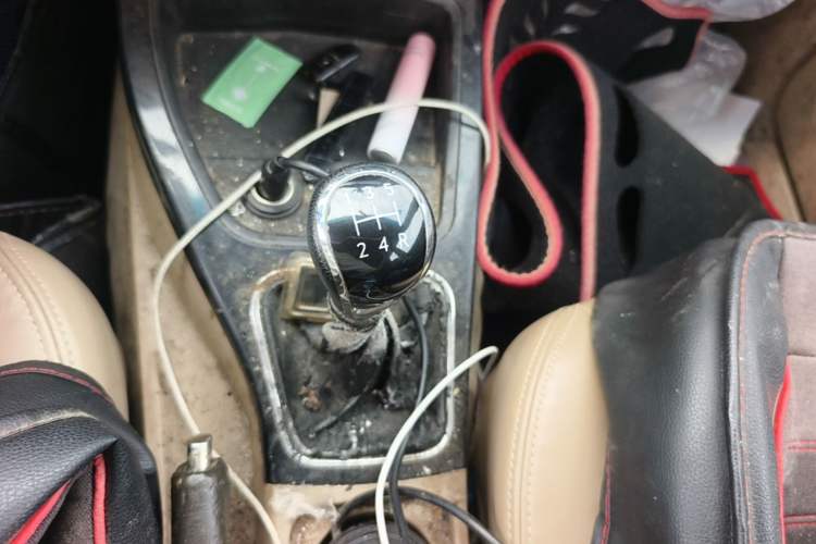 Used Wuling Hongguang 2014 1.5L S Luxury Model Gear Lever